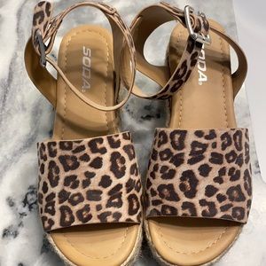 Leopard wedges size 5.5